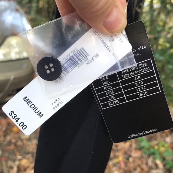 NWT Duo Maternity All Around Panel Cuffed Capris M - Picture 4 of 11